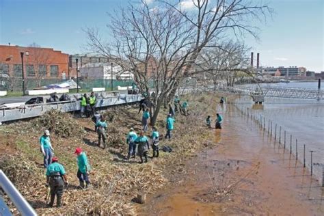 Anacostia River | Hazardous Waste | Damage Assessment, Remediation, and ...