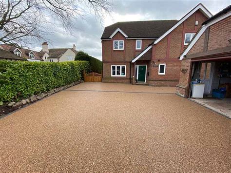 The Weather Resilience Of Resin Driveways