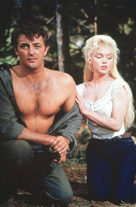 Photo De Robert Mitchum Rivi Re Sans Retour Photo Marilyn Monroe