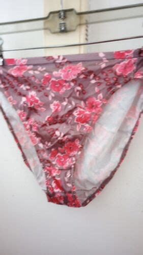 Vintage Hanes Her Way Floral Shiny Liquid Satin Hi Cut Bikini Panties