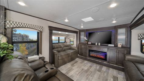 17 Fifth Wheel Rvs With A Front Living Room