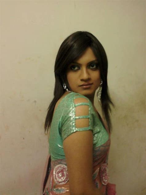 Beautiful Indian Crossdresser In Saree Story Of Crossdressing