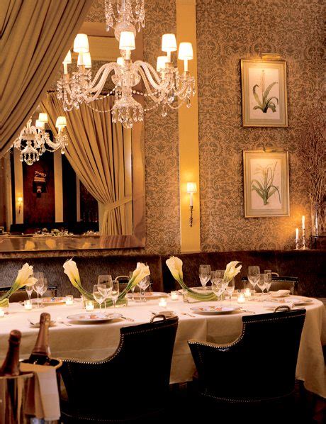 The Carlyle Restaurant Find Hotels Nyc