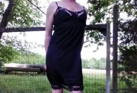 Stepped Outside After Waking Up To Enjoy The Morning Would You Fuck Me Out Here Scrolller