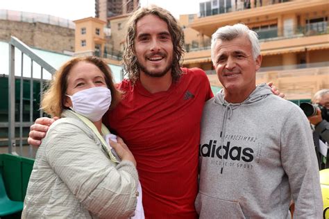 Stefanos Tsitsipas Parents: Meet Julia Apostoli and Apostolos Tsitsipas