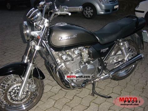 Kawasaki Zephyr 750 1996 Specs and Photos