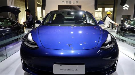 Elon Musks Tesla Recalls Nearly 128 000 Cars In China Due To Rear