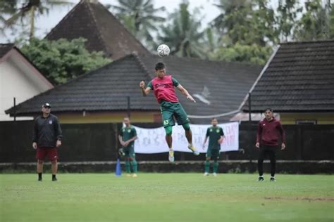 Pss Tetap Berlatih Meski Kompetisi Belum Jelas Seto Nurdiyantoro