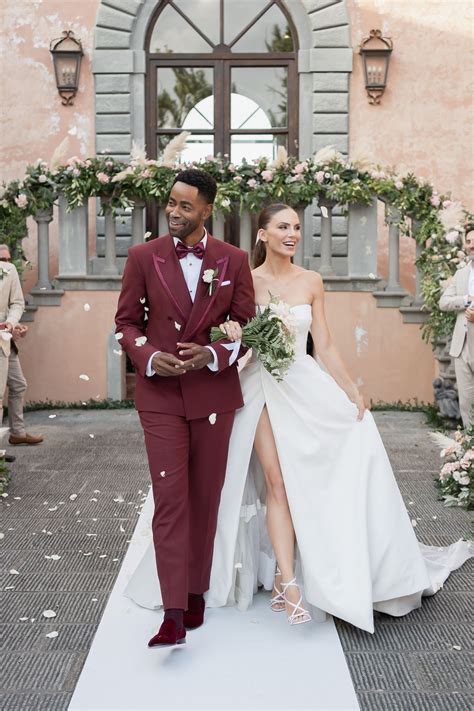 Top Gun Maverick S Jay Ellis Marries Nina Senicar At A Garden Wedd