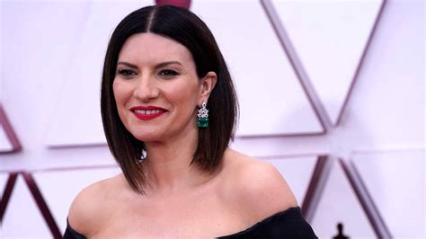 Radio Bellla Monella News Uscito Il Film Di Laura Pausini