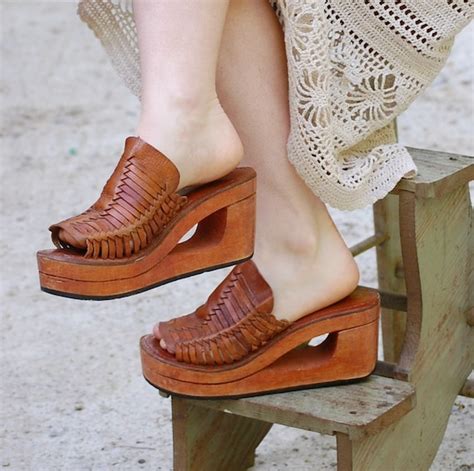 Vintage Platform Sandals Shoes 70s Rustic Brown By Destashvintage