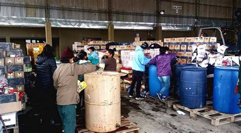 Contrabando La Aduana Tarija Destruye 54 Toneladas De Bebidas Alcohólicas Argentinas Fm Alba