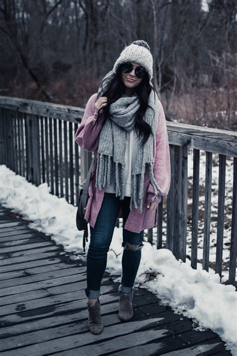 Cozy Winter Outfit | megan elise