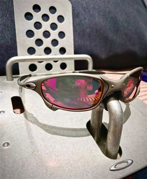 Oakley Juliet Xmetal Ruby Lens Mens Fashion Watches And Accessories