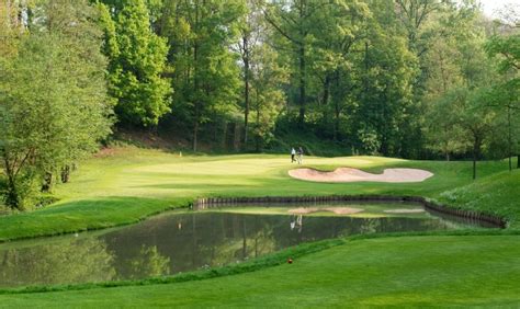 Golf du Château de la Chouette Paris Francia Alquiler de palos de