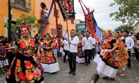 GalerÍa La Región Del Istmo De Tehuantepec Llena De Color El Corazón