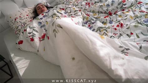 Woke Up Horny And Let Brother Eat Her Pussy Cnn Amador