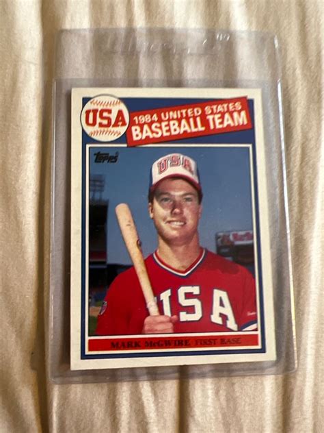 Topps Mark Mcgwire Rc Bidding Ends Estatesales Net