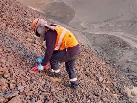 Caracterización De Residuos Mineros Principal Riesgo Ambiental