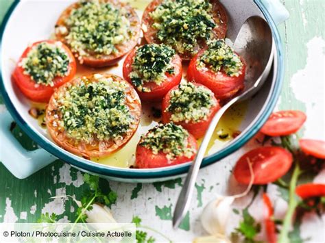 Tomates à la provençale facile découvrez les recettes de Cuisine Actuelle