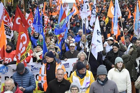 Une Manifestation Pour Laugmentation Des Salaires Se Tiendra Le 13