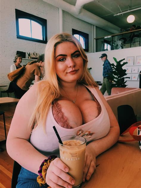 Spilling Out Porn Pic