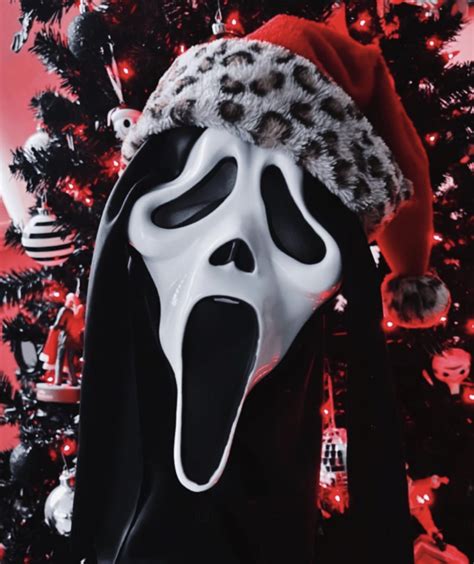 What Is Creepmas The Christmas And Halloween Mashup Holiday Explained