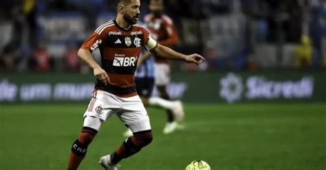 Bahia vence concorrência e encaminha contratação de Everton Ribeiro