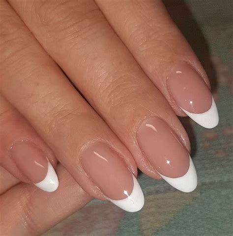 Pin By Sarah Hughes On Nails French Tip Acrylic Nails Nails Neutral