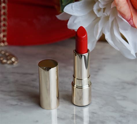 Clarins Joli Rouge Lipsticks Review: 1 Shade, 3 Finishes! — Raincouver ...