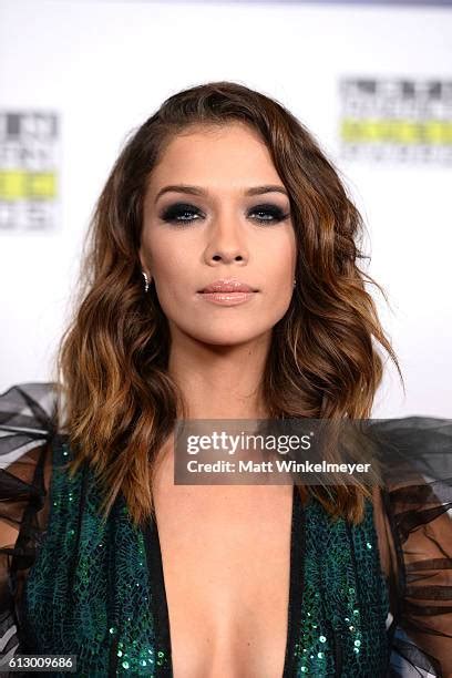 92 Carolina Miranda Actress Photos Et Images Haute Résolution Getty