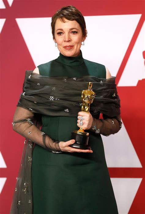 Olivia Colman – Oscars 2019 Red Carpet • CelebMafia