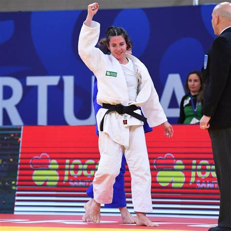 B Rbara Timo Conquista Ouro No Grand Prix De Portugal Renascen A