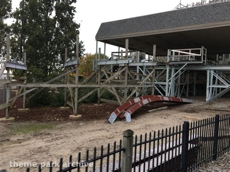 Steel Vengeance Construction 2016 | Theme Park Archive