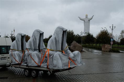 Christ the King Statue poland guardians of time manfred kielnhofer art ...