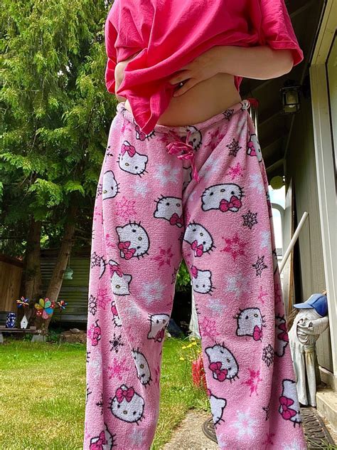 Hello Kitty Pants ☆ In 2022 Hello Kitty Clothes Cute Preppy Outfits