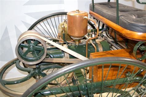 Benz Patent Motorwagen Replica Motor Petersen Automotive Museum Dsc