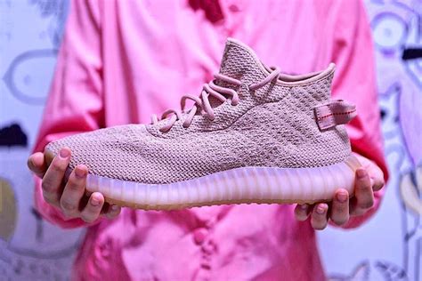 Adidas Yeezy Boost 650 V1 Sneaker Freaker