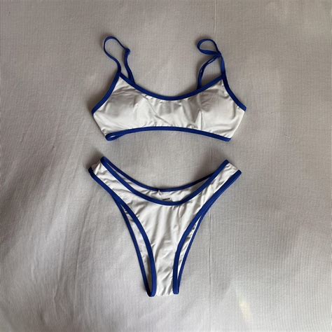 Garage Bikini Set Super Cute Only Tried On Depop
