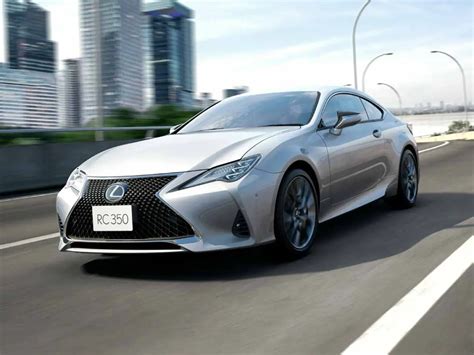 LEXUS