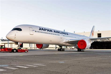 Japan Airlines Recibe Su Primer Airbus A El M S Sustentable De