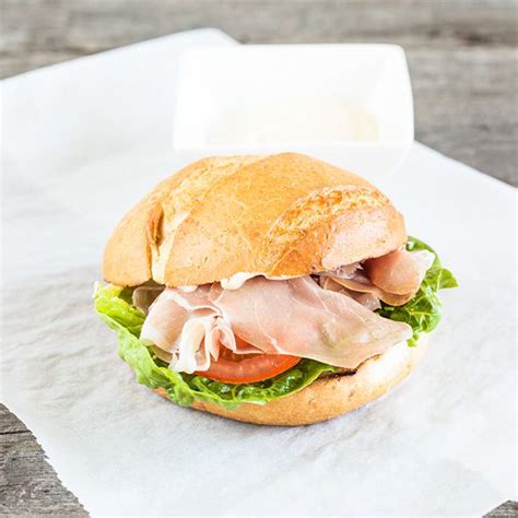 Prosciutto sandwich - ohmydish.com