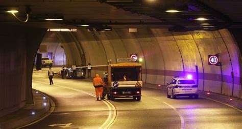 Strašne scene iz tunela Pećine Dvoje ljudi poginulo u sudaru 24sata