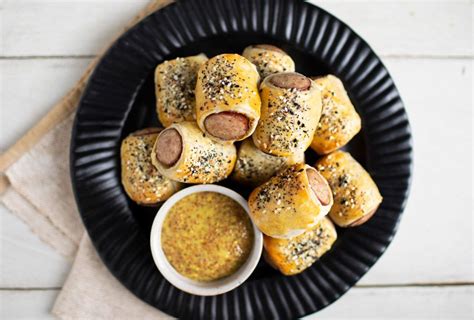 25 Minute Everything Bagel Smoked Sausage Rolls With Puff Pastry Baked