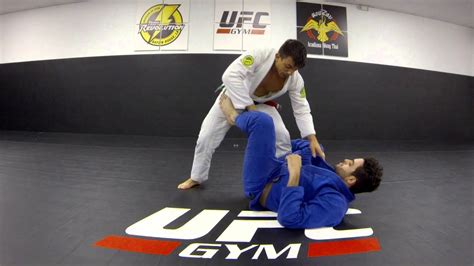 Pass Dela Riva Guard With Leg Weave Pass Youtube