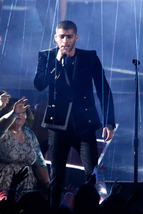 Zayn Malik Hot Pictures PS Celebrity