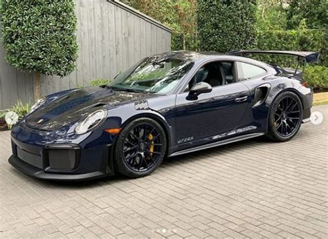 Dark Sea Blue Porsche 911 Gt2 Rs Has Matching Magnesium Wheels Autoevolution