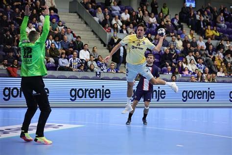 Andebol Fc Porto Perdeu Na Rece O Ao Psg E Mant M Ltimo Lugar Na