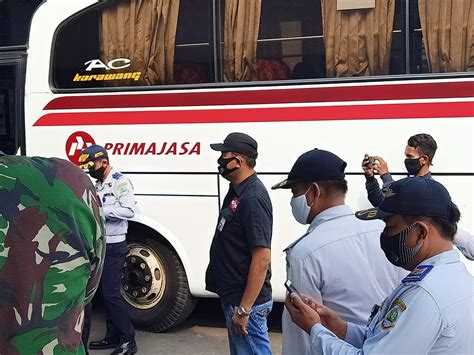 Denda Rp Ribu Bagi Warga Tak Mengenakan Masker Berlaku Mulai Hari