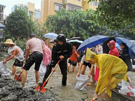 暴雨来袭，成都纪检监察人坚守防汛抢险一线 镜头 清廉蓉城